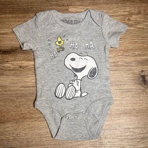 Peanuts Grey New Born Onesie